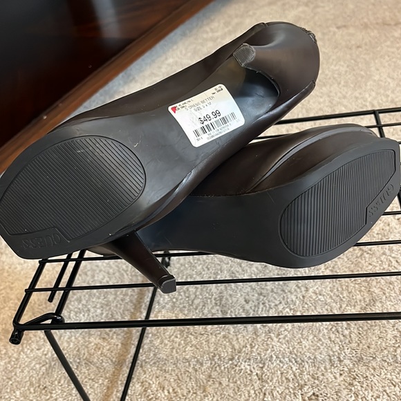 Guess Stiletto Platform Bootie - Picture 5 of 5